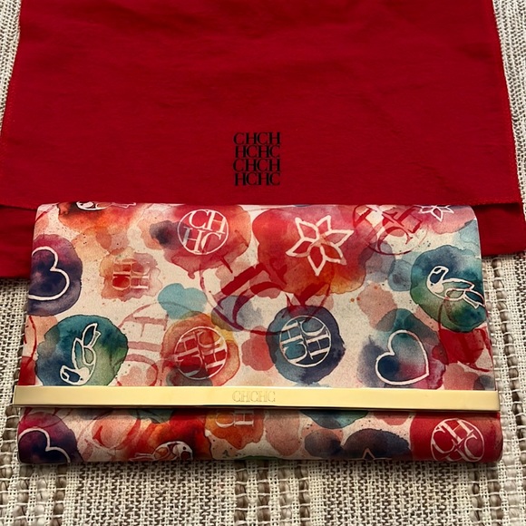 Authentic Carolina Herrera Satin Clutch with bag and tags. - Picture 1 of 5